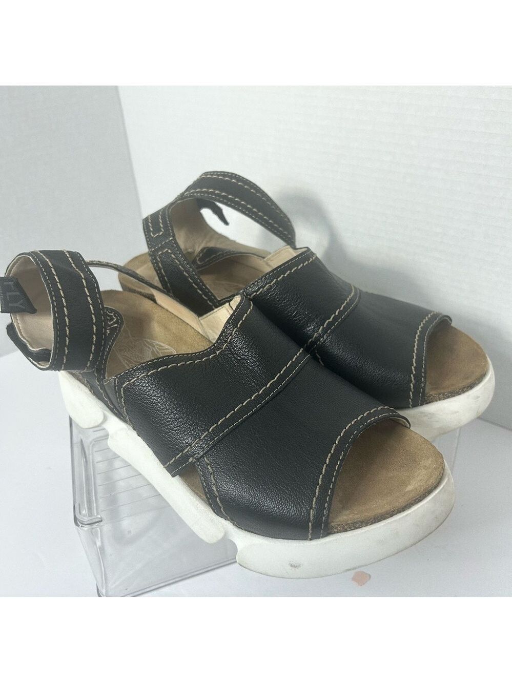 FLY LONDON Sobe Sporty Sandal Leather Adjustable Floating Strap Black 42EU 9US